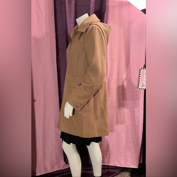 Micheal Kors Wool Blend Coat - Picture 8 of 8